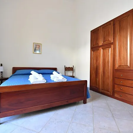 Holiday home Casa Alba Funtana Meiga